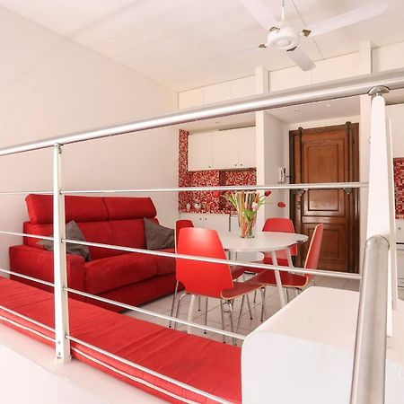 Little Gem Located Near Duomo-Hosted By Sweetstay ฟลอเรนซ์ ภายนอก รูปภาพ