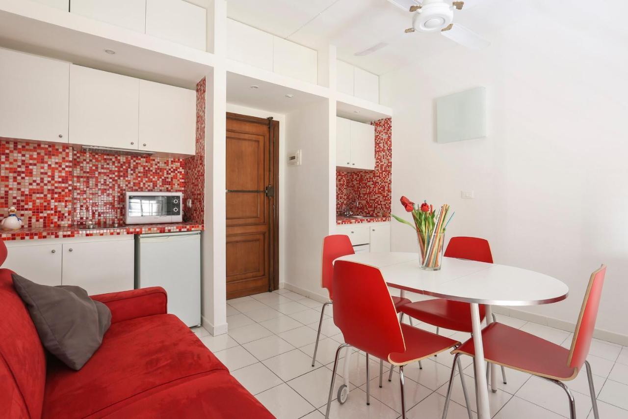 Little Gem Located Near Duomo-Hosted By Sweetstay ฟลอเรนซ์ ภายนอก รูปภาพ